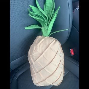 A pineapple pillow